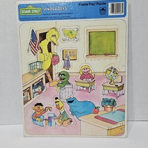 VTG 1984 Sesame Street School Days Board Puzzle